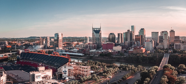 a city with many buildings during the day