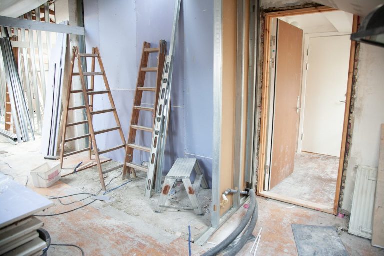 Ways Movers Can Help You During a Home Renovation in Denver