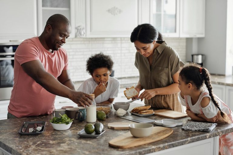 Top Colorado Cities for Large Families to Move To