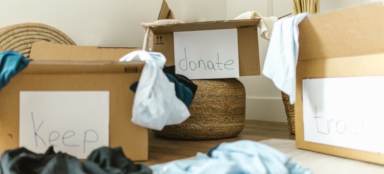 Boxes you can use to downsize when moving from Tennessee to Colorado